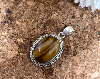 Gorgeous Pendants Tiger Eye Lace Agate Tourmaline Gemstones 925 Silver Overlay Gorgeous Pendants Tiger Eye Lace Agate Tourmaline Gemstones 925 Silver Overlay