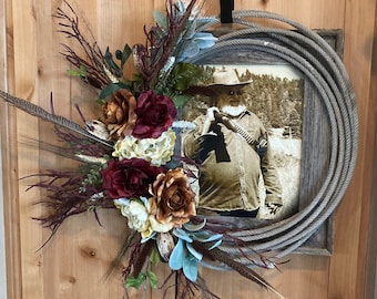 Custom barn wood picture frame rope wreath, Western decor, Memorial gift, Funeral wreath, Rope wreath, Wedding wreath