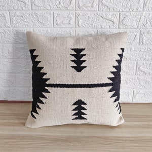 Ivory & Black Pillow Case 100% Cotton Hand Loom Woven 18x18 Inches (45x45 Cm) Boho Decorative Throw Pillow Cover Cushion Cover Kilim Pillow