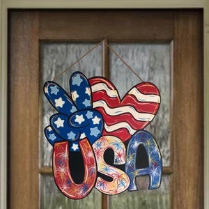 Patriotic Peace Love USA Door Hanger: 4th of July Decor