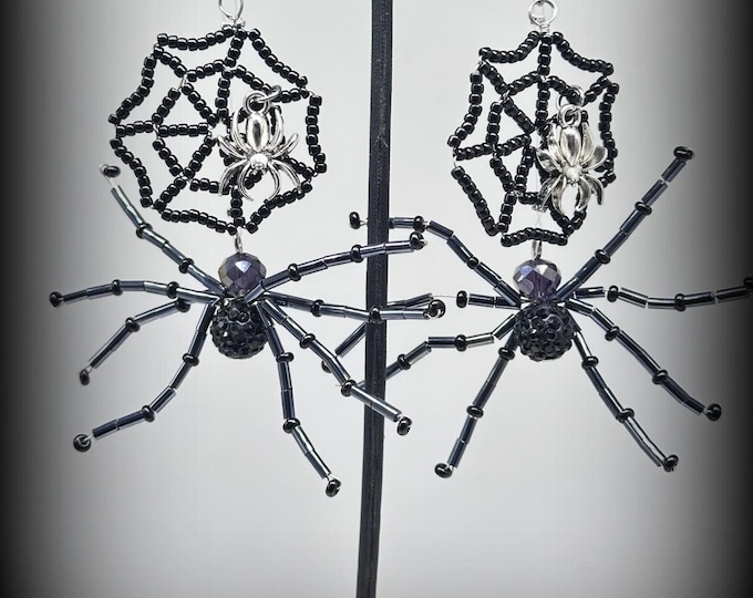spider earring, Halloween earring dangle, dangle Halloween earring, long Halloween earring, spider web earring, scary Halloween earring