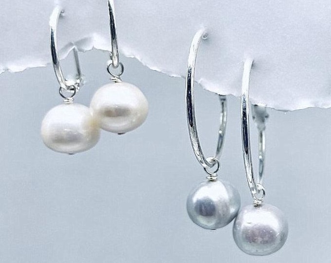 Pearl Earrings, Pearl Earring Set, white black gray Pearl Earring Set, White Gray and Black Pearl Earrings, Interchangeable Pearl Earrings