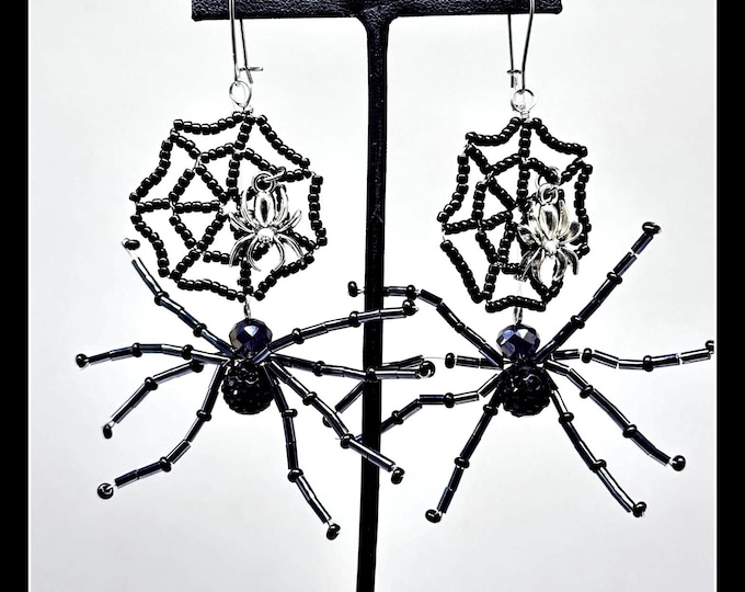 Spider Web Dangle Earrings: Beaded Halloween Jewelry