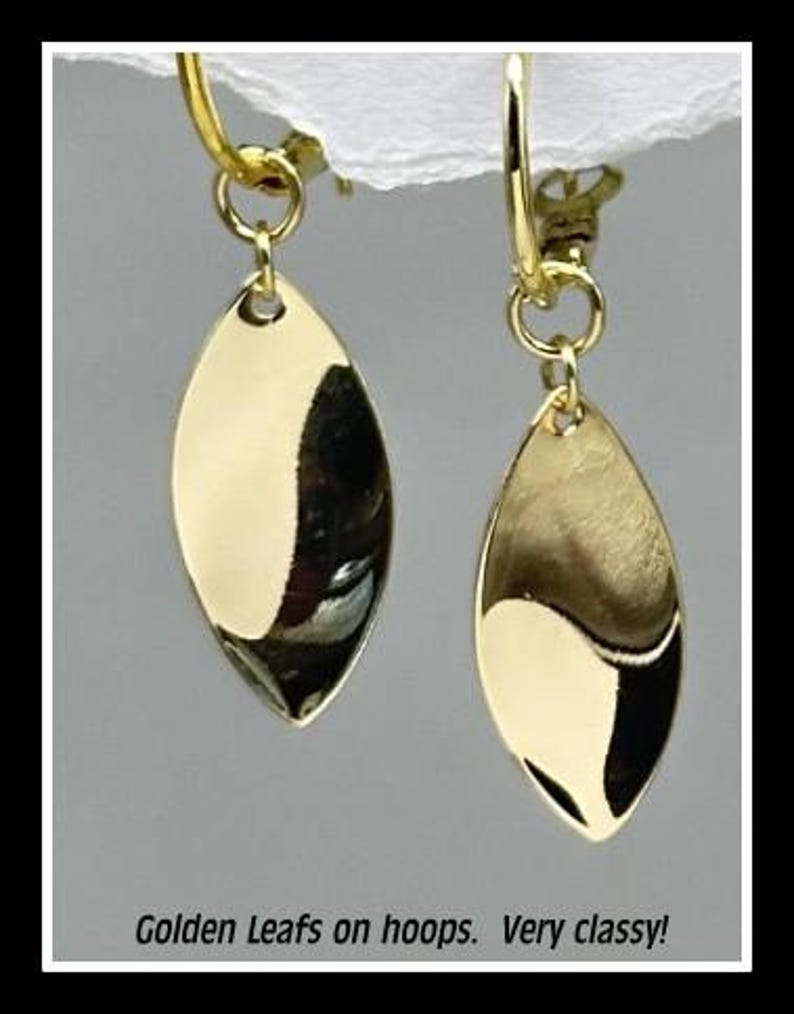 Gold Dangle Earrings: Interchangeable Pearl earrings image 3