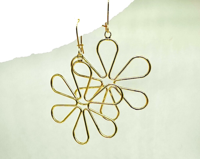 Gold flower earrings, summer flower earrings, big flower earrings, statement flower earrings