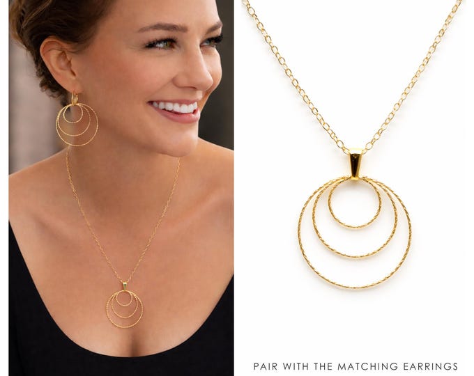 Gold Necklace with Freshwater Pearl – Minimalist Versatile Jewelry for Women