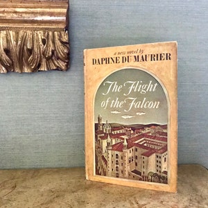 daphne du maurier flight of the falcon daphne du maurier flight of the falcon