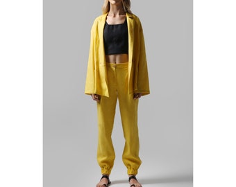 Linen Suit with oversized blazer and straight pants