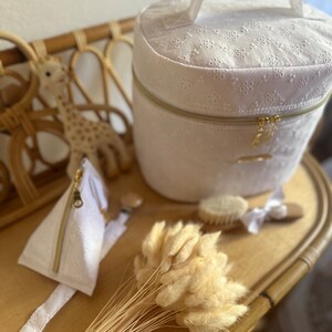 Vanity Chic en Broderie Anglaise blanche trousse toilette image 8