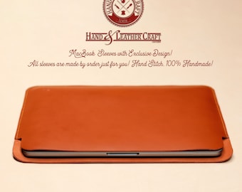 Personalizable 2023 MacBook Pro 13", 14", 15" or 16" Sleeve, Veg-Tan Leather. 100% Handmade and Saddle Stitched. Perfect Gift for Him/Her.