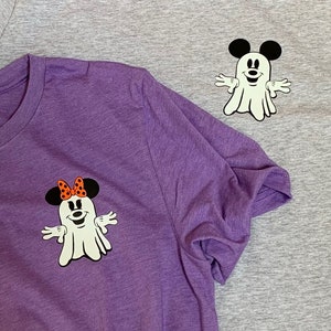 Glow in the Dark Minnie o Mickey Pocket Size Ghost Halloween Shirt / Disney Halloween Shirt / Disneyland Halloween Shirt / Mickey&#39;s Not So Scary