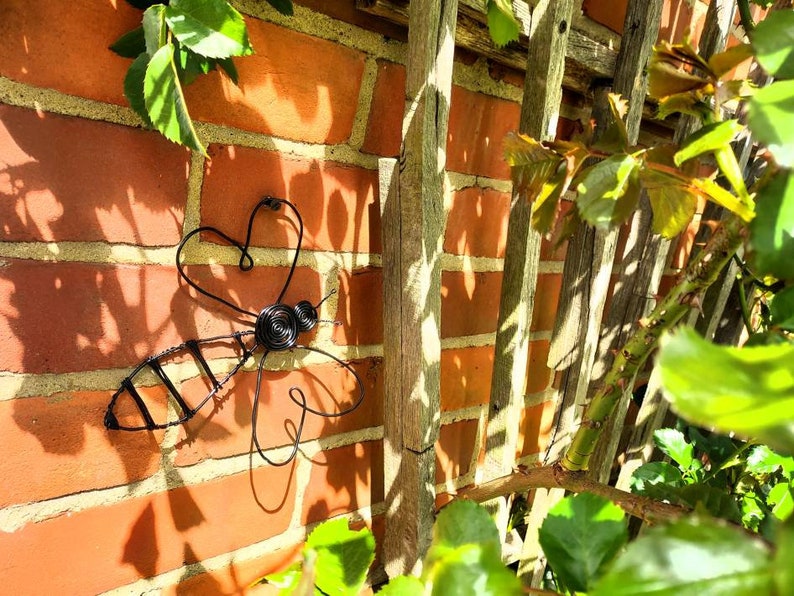 Bee Metal Garden Wall Art Bee Wire Sculpture for Garden Etsy UK