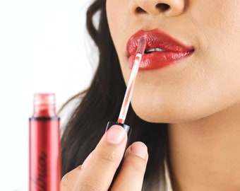 Shimmery Red High-Pigment Liquid Lipstick - Juicy, Extra Shine, Non-Sticky!