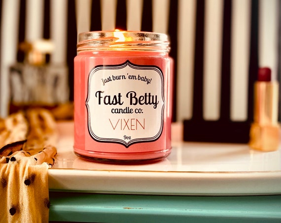 VIXEN CANDLE | soy candle | scented soy candle | pinup candle | women | starlet | bergamot | orange | mandarin | peach | musk | fast betty |