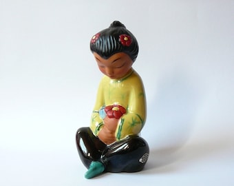 Steffl Keramik Wien Figur Chinesische Frau mit Blume Wien Vintage