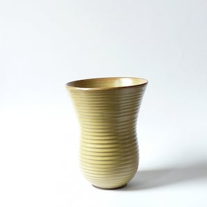 Art Deco Vase probably Hamelner Töpferei yellow WGP West German Pottery