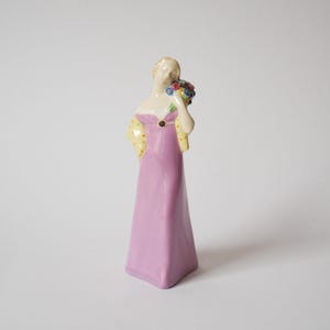 Girl with a Bouquet of Flowers Wiener Kunstkeramische Werkstätte Figurine 1391 Vienna Austrian Pottery