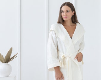 White Linen Bathrobe with Hoodie, Luxury Bathrobe with Hoodie, Classic Sauna Bathrobe, Linen Spa Robe, Linen Gown, Gift for Her/Him bl2