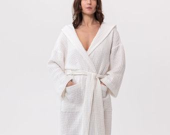 Hooded White Waffle Linen Robe, Luxury Bathrobe with Hoodie, Classic Sauna Robe, Linen Spa, Linen Gown, Gift for Her or Him bw2