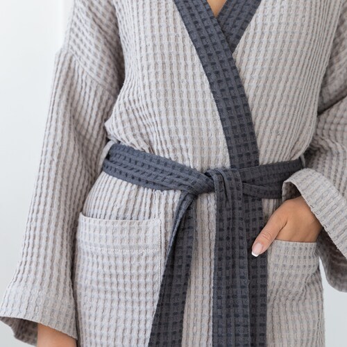 Light Grey Waffle Linen Bathrobe with Contrast Details, Linen Spa Robe, Luxury Bathrobe, Classic Sauna Robe, Kimono Bathrobe, shops Unisex bw3