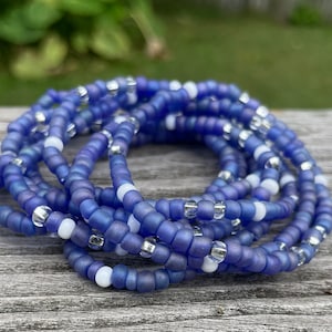 Blueberry Elastic Bracelet 7 inches, Blue Beaded Stretch Bracelets, Purple Seed Bead Bracelet, Stacking Jewelry, Single Strand Bracelet