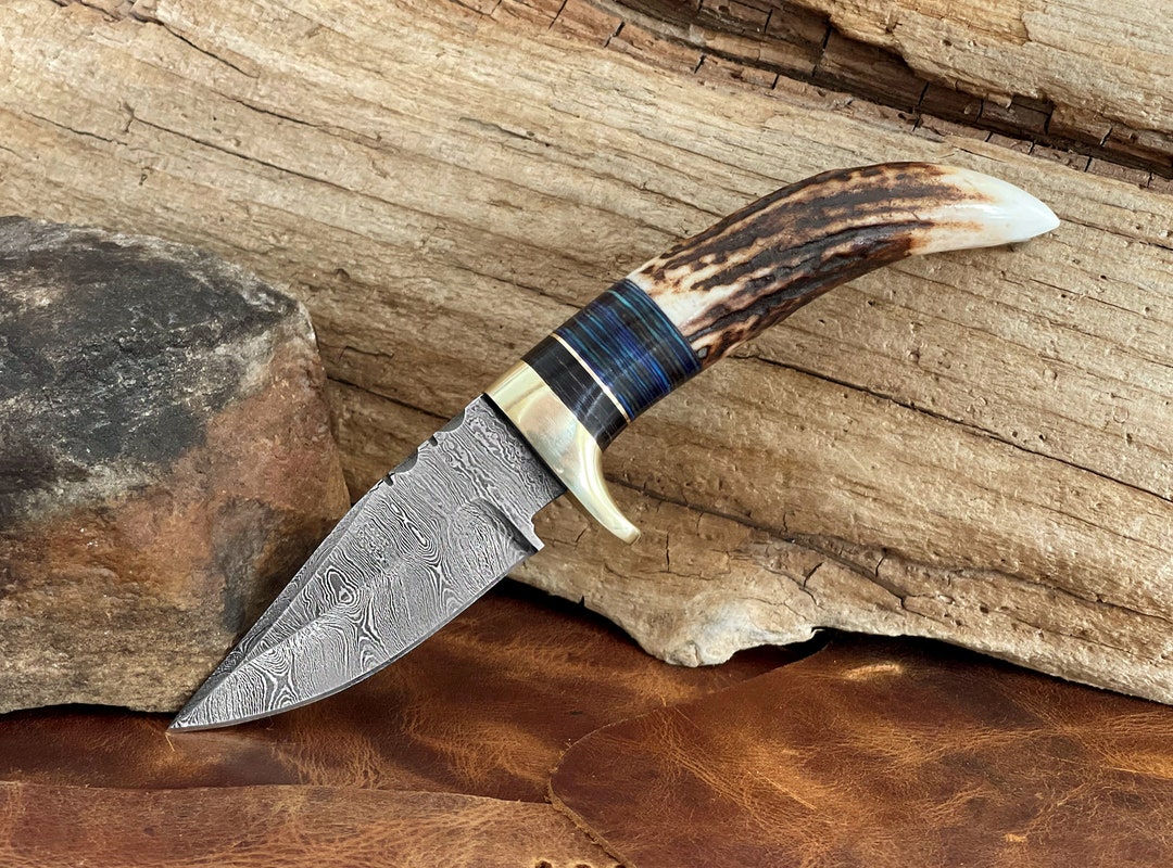Damascus Steel Stag Antler Handle Fixed Blade Knife Custom Damascus