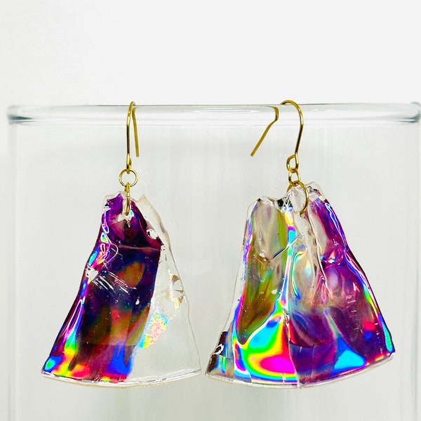 Recycled DVD - unique holographic purple earrings / Upcycled / Original fashion jewelry / Asymmetrical earrings / Design jewelry / Colorful