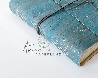 Perfectly imperfect A5 aquarel schetsboek handmade - medium formaat - vegan kurkleren notitieboek met handgeschept papier