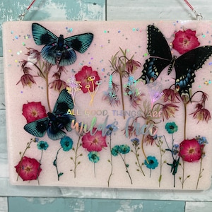 Botanical Wall Art, Botantical Gift,  Butterfly Artwork, Resin Wall Hanging, Resin Wall Decor, Resin Artwork, Home Decor, Butterfly Gift,