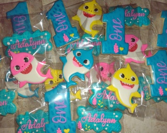 Baby shark cookies