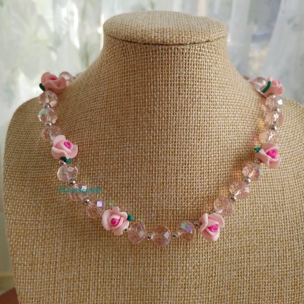 Beaded choker – Crystal necklace - Ras du cou pour femme – Collier rose – Gargantilla – Birthday gift – Cadeau pour elle – Flower pattern