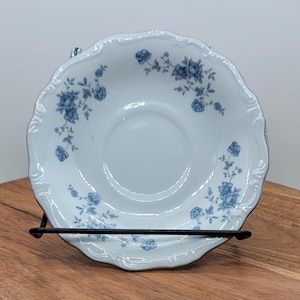 Set of Four Johann Haviland Blue Garland Pattern Saucers, Traditions Fine China, 6.25 inches in diameter, 6.25 inches in diameter (2959)