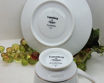 ノリタケの伝説的なエリントン柄カップ＆ソーサー8客セット、白地に黒