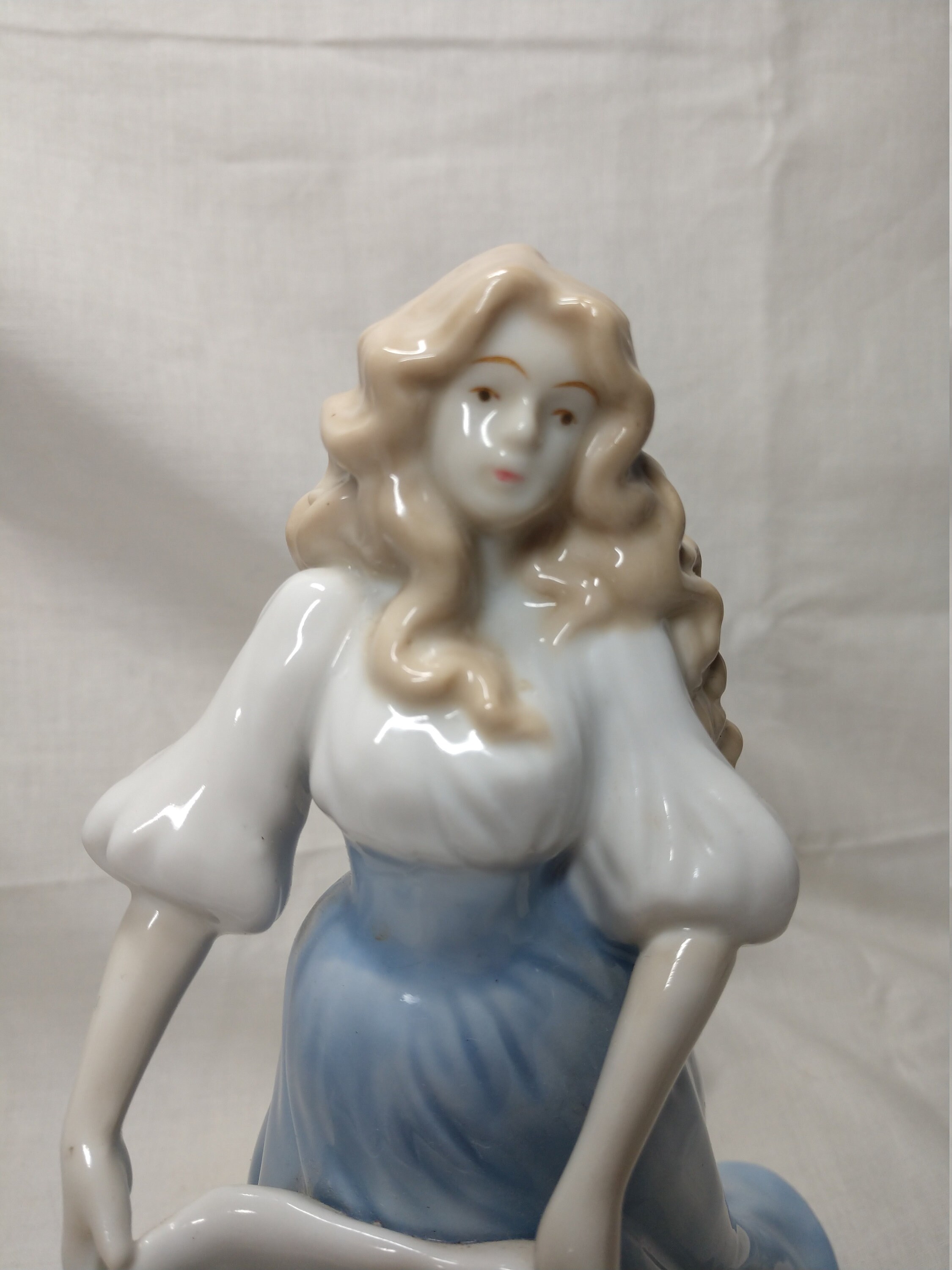 House of Lloyd porcelain figurine vintage maiden girl with Etsy