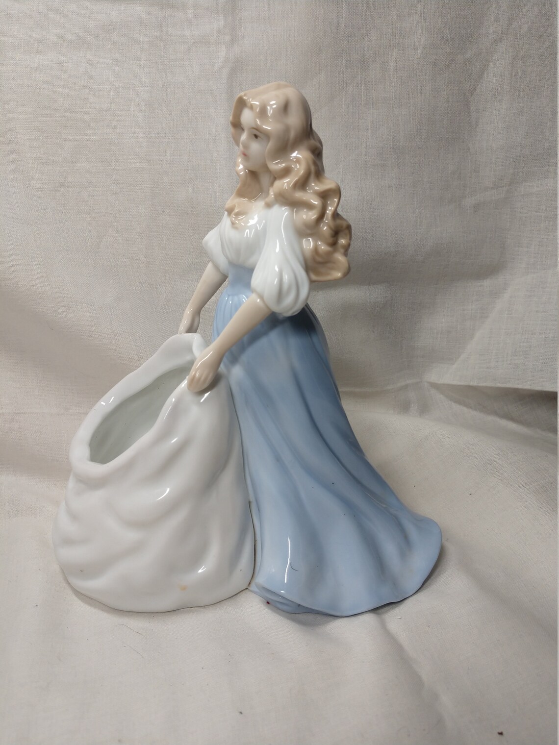 House of Lloyd porcelain figurine vintage maiden girl with Etsy