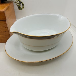 ノリタケの「エリントン (Ellington)」シリーズの食器 Noritake ellington - Etsy 日本