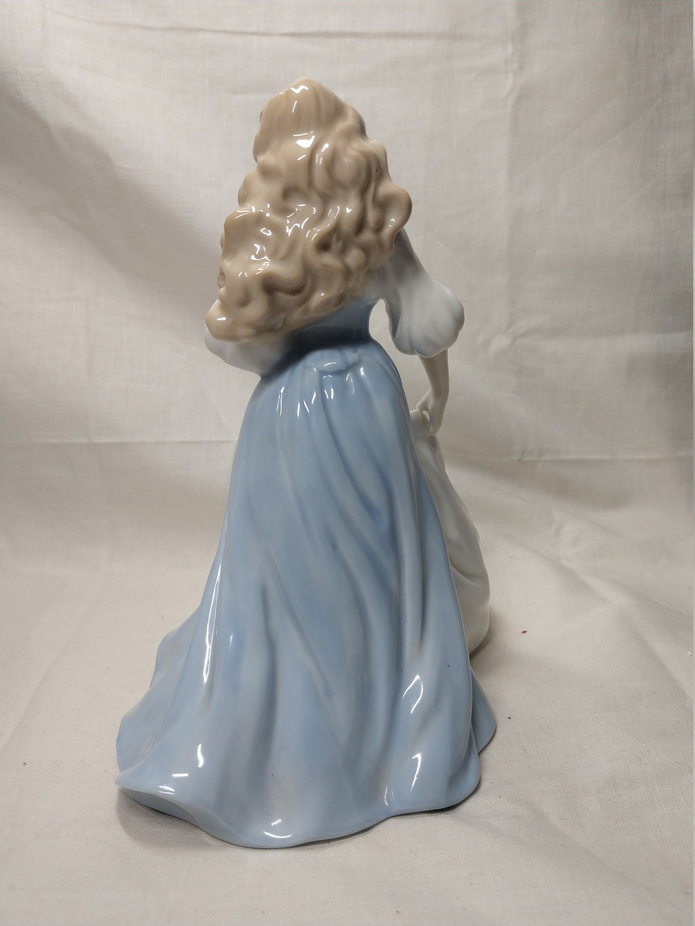 House of Lloyd porcelain figurine vintage maiden girl with Etsy
