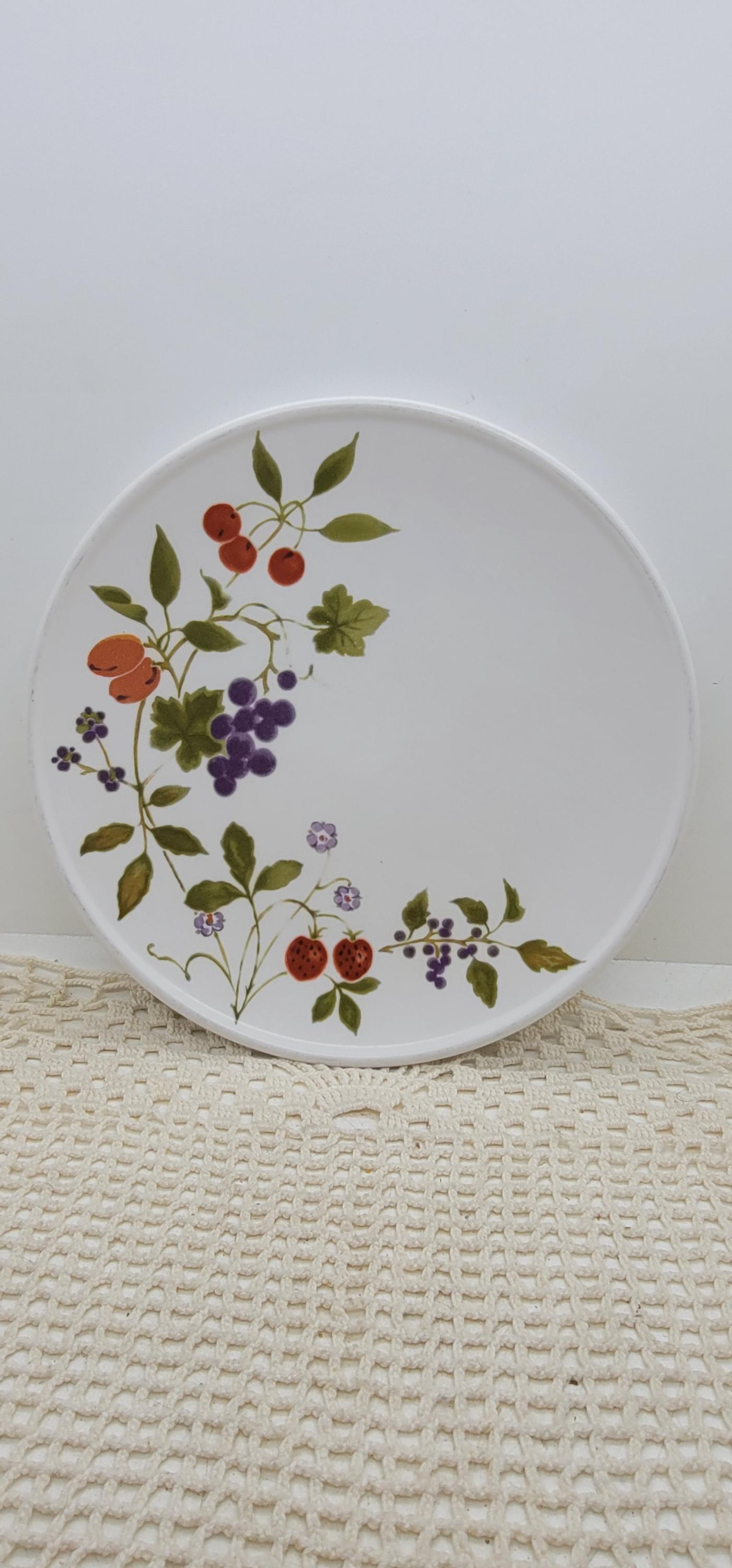 限定版【ヒルトン東京】西新宿移転記念　ノリタケ　プレート　2皿 限定版【ヒルトン東京】西新宿移転記念 ノリタケ プレート 2皿