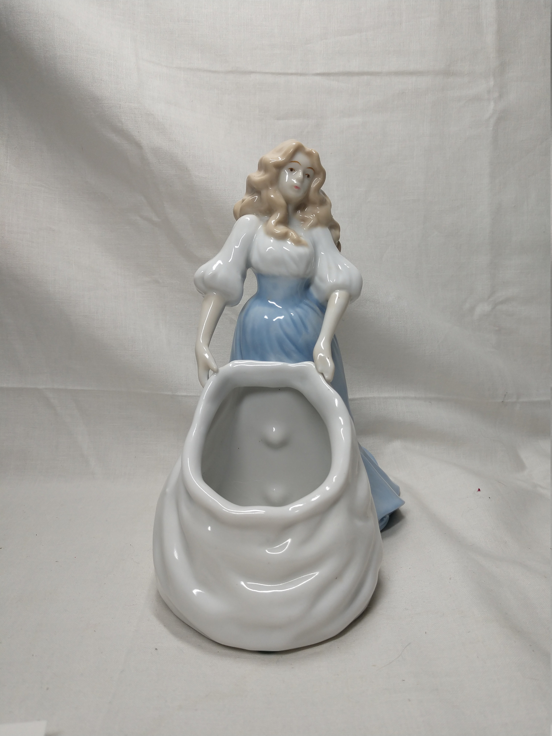 House of Lloyd porcelain figurine vintage maiden girl with Etsy