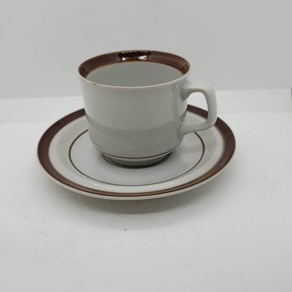 Set of Four Brown Monterrey Stoneware Cups and Saucers, Made by Merchandise Service MSI in Japan, 1970's, Beige with Brown Trim (2163)