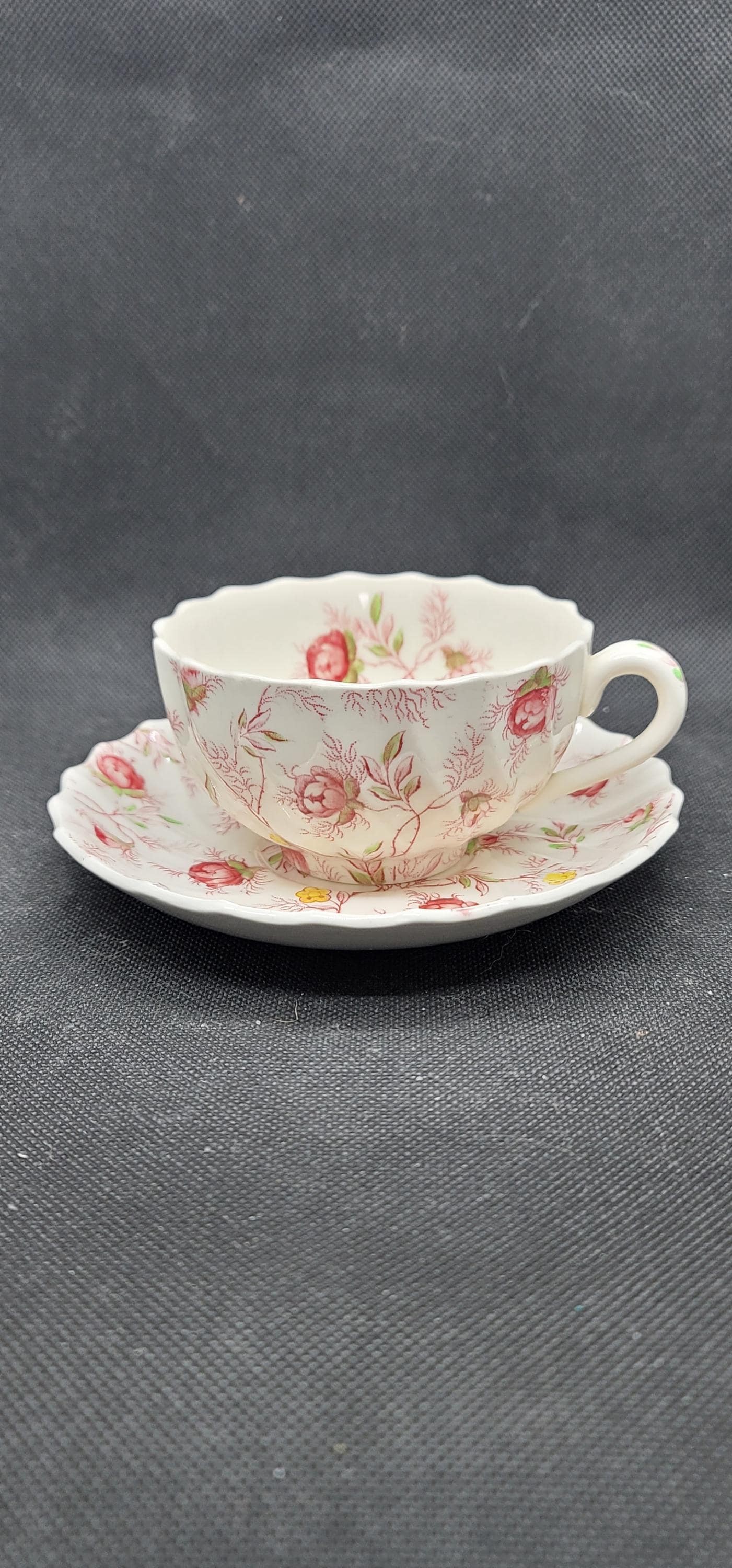 Two Copeland Spode Rosebud Chintz Pink Vine Footed Cups and Saucers, White with Pink Roses, Yellow Flowers, Green Leaves, Earthenware (2875)