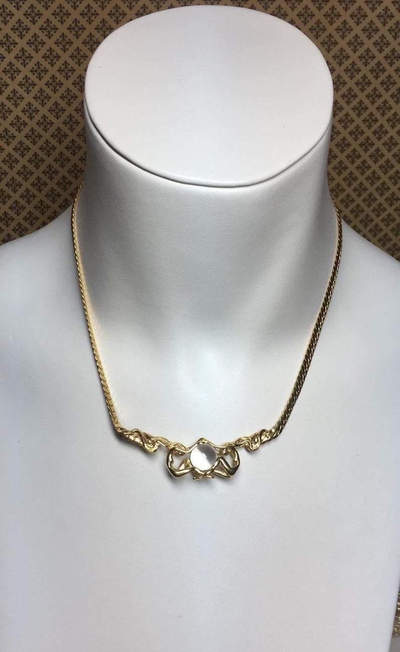 Charles Charles Neck Collar