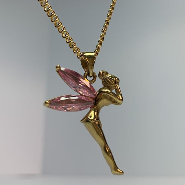 Très joli pendentif fée clochette en plaqué or et ailes roses