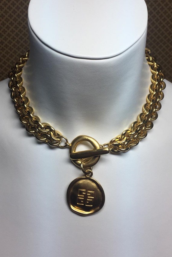 Necklace Givenchy vintage