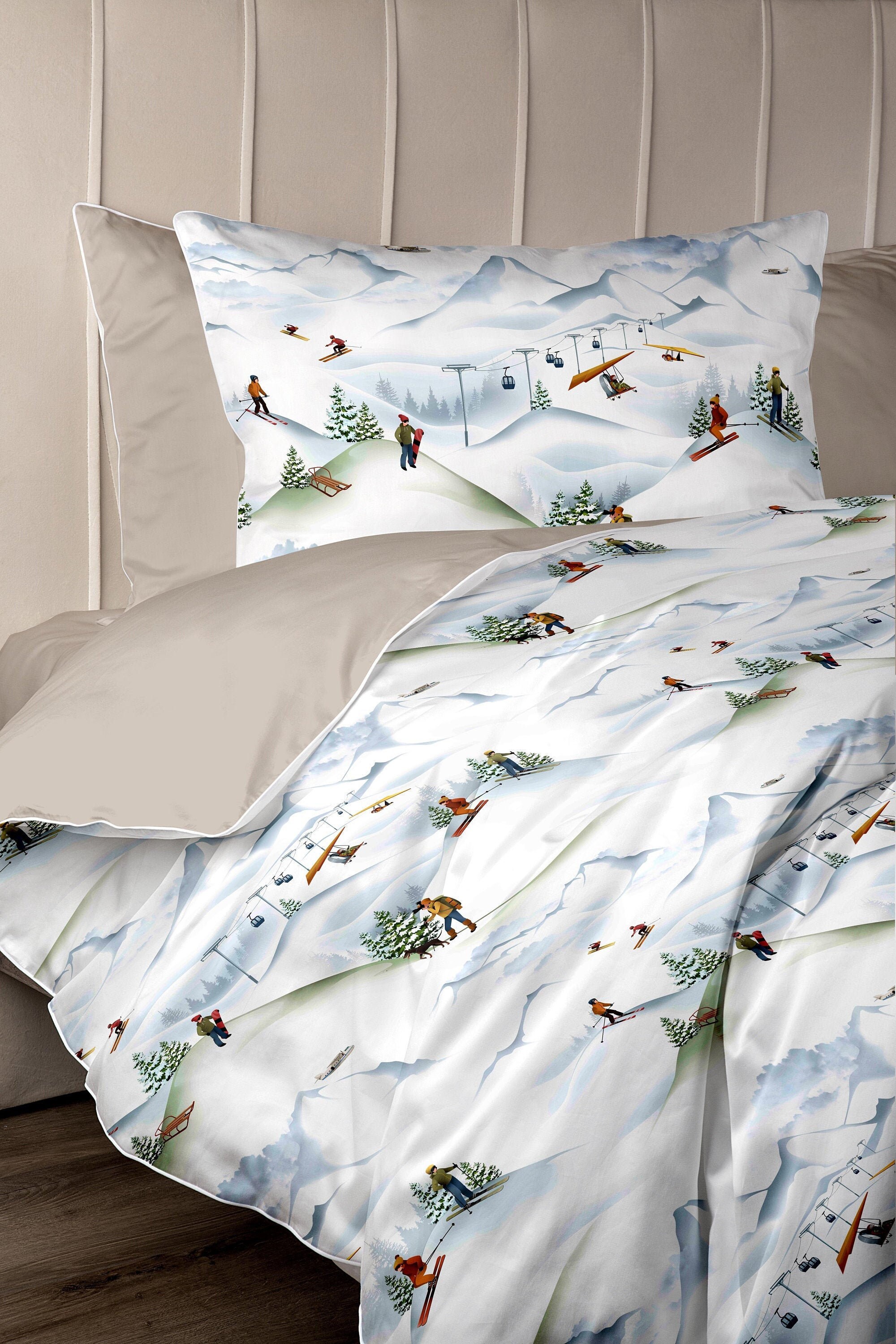 Christmas duvet cover set with pillow cases and skiers print Etsy