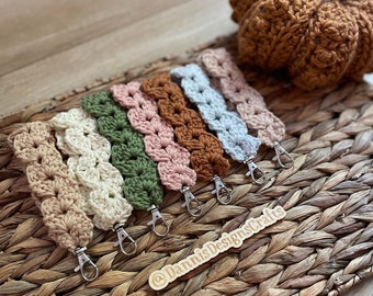 High tide wristlet crochet PATTERN, keychain, clasp, fast pattern, cotton yarn, beginner, keychains, handmade, patterns, wavy, textured