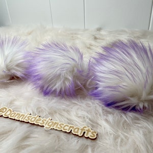 12 Stück Kunstfell Pompoms - Flauschige Bommeln 8cm Für Bastelprojekte