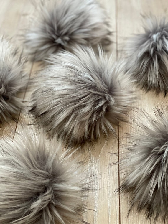 Faux Fur Pom Pom, Tan With Dark Tips, Small, Medium, Large, Fluffy, Pre  Made, Tie On, Cotton String, for Beanies, Scarves, Swift Pom 