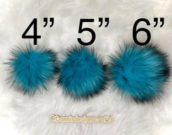 Husky sales pom pom
