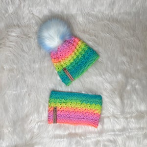 Toddlers size Luna beanie and cowl, rainbow accessories, with faux fur Pom Pom, acrylic yarn, set, kids, children’s, pride beanie